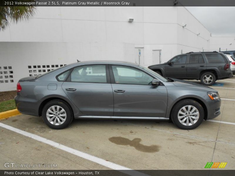 Platinum Gray Metallic / Moonrock Gray 2012 Volkswagen Passat 2.5L S