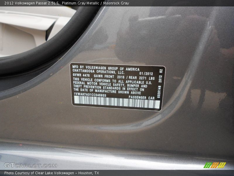 Platinum Gray Metallic / Moonrock Gray 2012 Volkswagen Passat 2.5L S