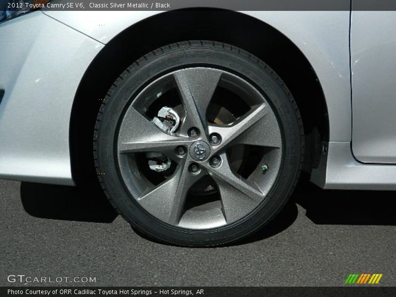 Classic Silver Metallic / Black 2012 Toyota Camry SE V6