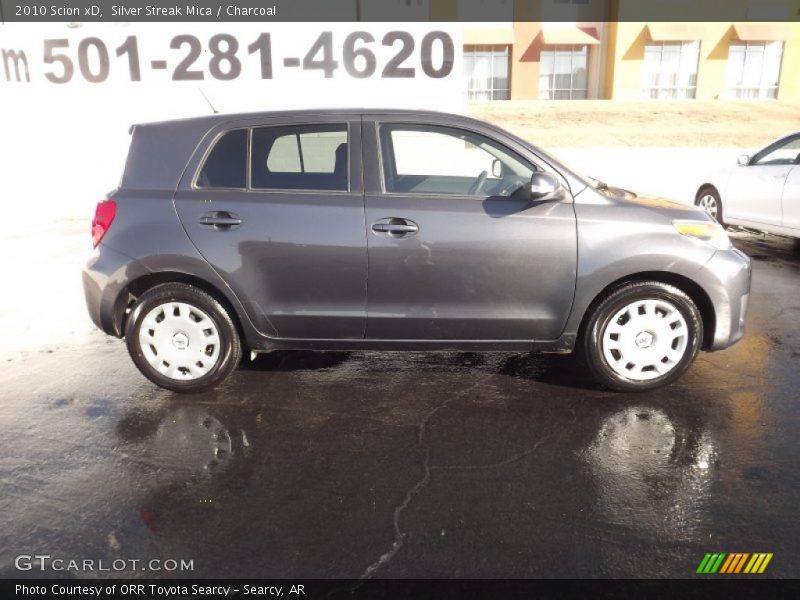 Silver Streak Mica / Charcoal 2010 Scion xD
