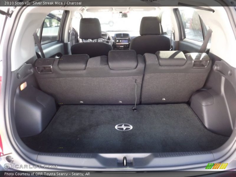 Silver Streak Mica / Charcoal 2010 Scion xD