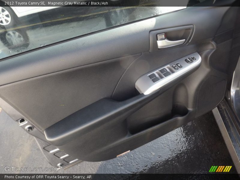 Magnetic Gray Metallic / Black/Ash 2012 Toyota Camry SE
