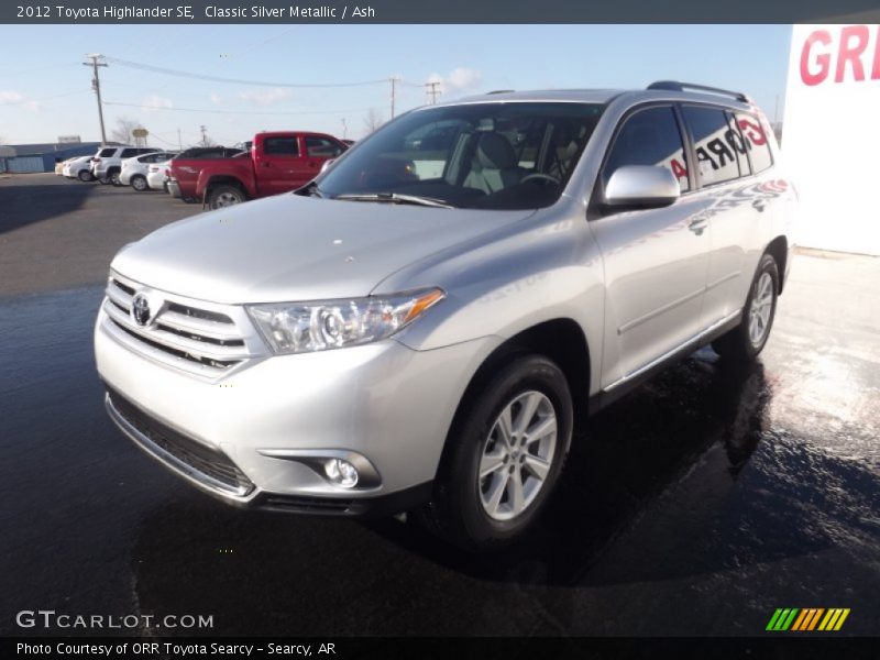 Classic Silver Metallic / Ash 2012 Toyota Highlander SE