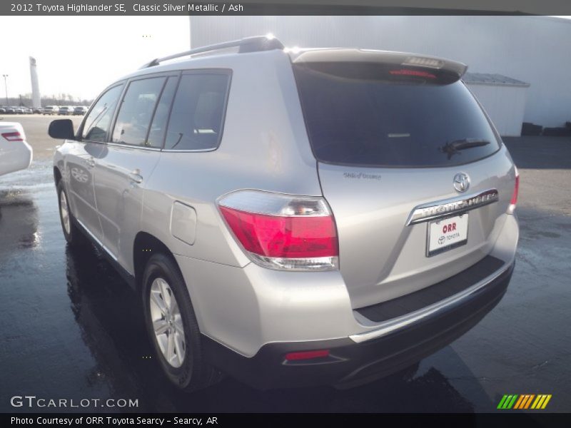 Classic Silver Metallic / Ash 2012 Toyota Highlander SE