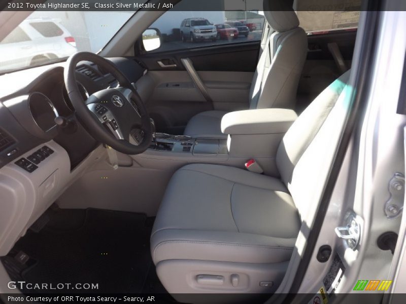 Classic Silver Metallic / Ash 2012 Toyota Highlander SE
