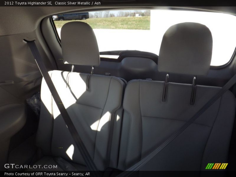 Classic Silver Metallic / Ash 2012 Toyota Highlander SE