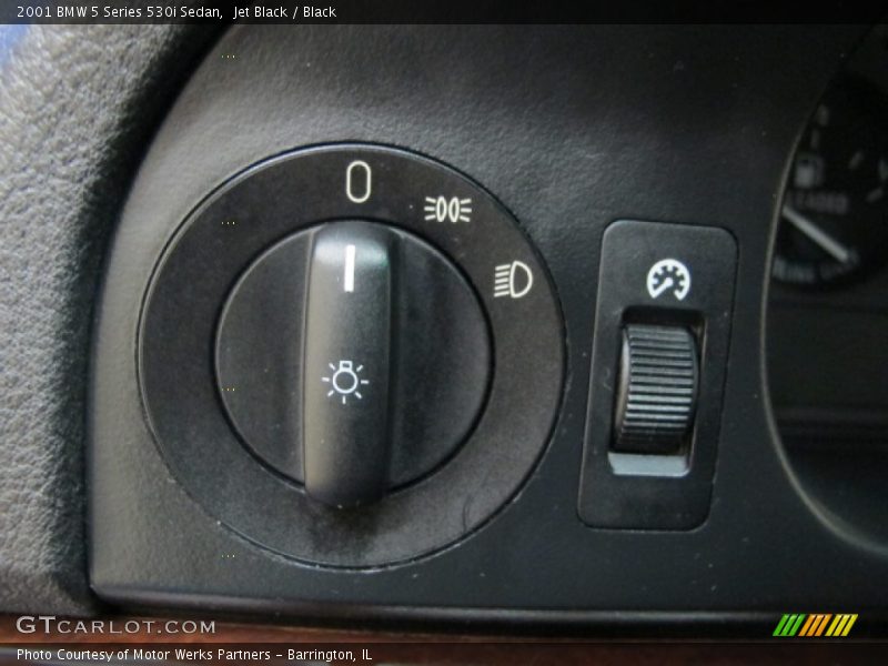 Jet Black / Black 2001 BMW 5 Series 530i Sedan