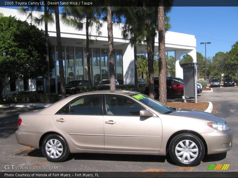 Desert Sand Mica / Taupe 2005 Toyota Camry LE