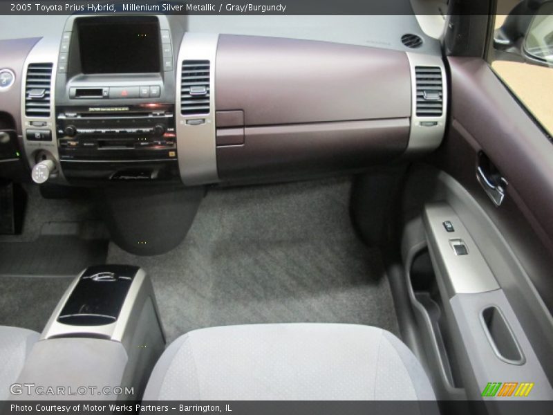 Millenium Silver Metallic / Gray/Burgundy 2005 Toyota Prius Hybrid