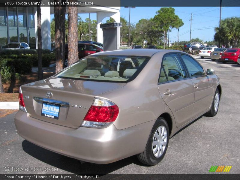 Desert Sand Mica / Taupe 2005 Toyota Camry LE