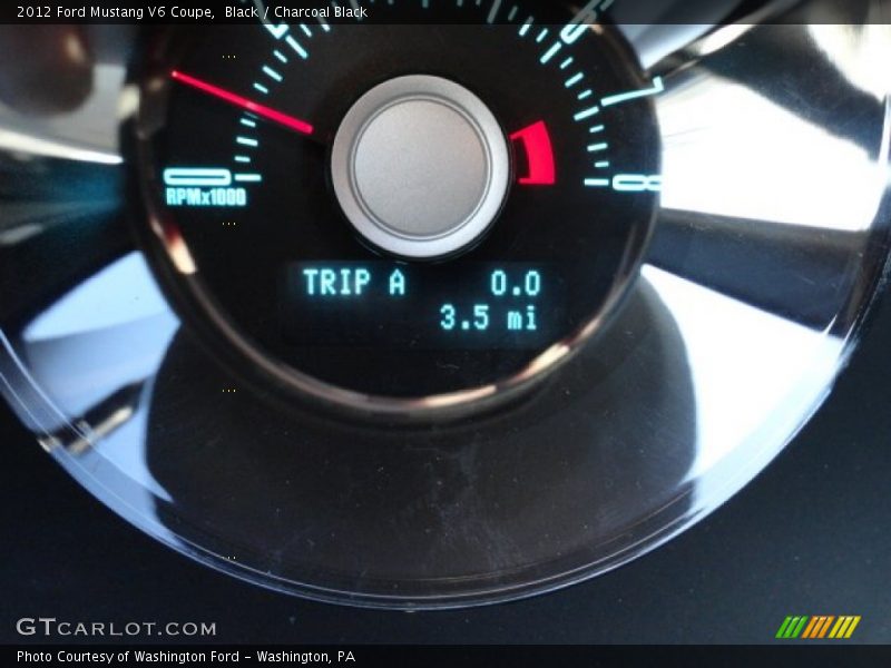 Black / Charcoal Black 2012 Ford Mustang V6 Coupe