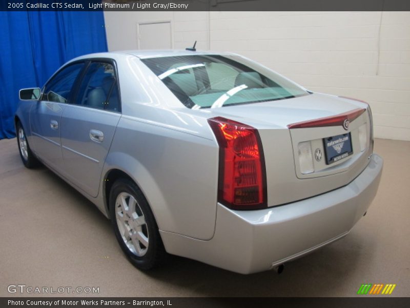 Light Platinum / Light Gray/Ebony 2005 Cadillac CTS Sedan