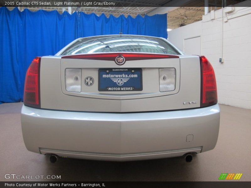Light Platinum / Light Gray/Ebony 2005 Cadillac CTS Sedan