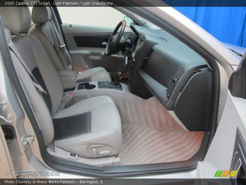 Light Platinum / Light Gray/Ebony 2005 Cadillac CTS Sedan