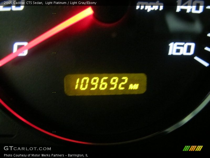 Light Platinum / Light Gray/Ebony 2005 Cadillac CTS Sedan