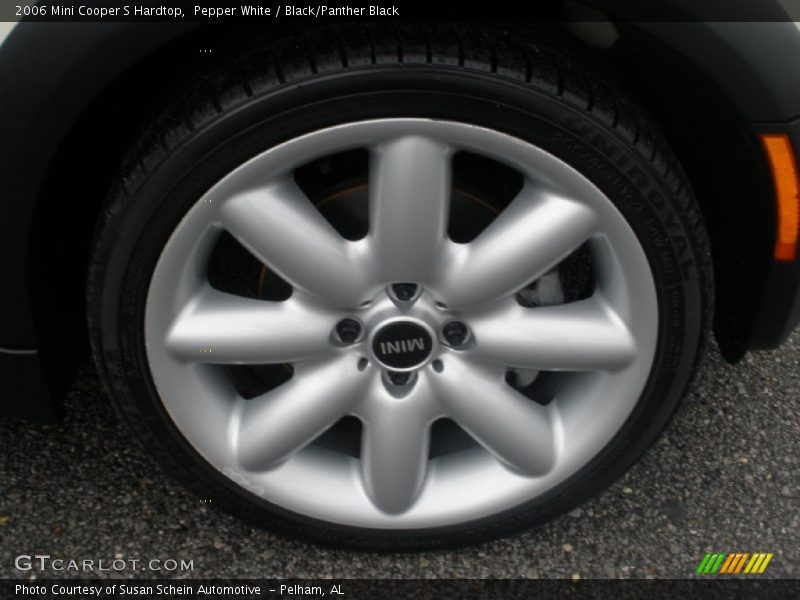 Pepper White / Black/Panther Black 2006 Mini Cooper S Hardtop