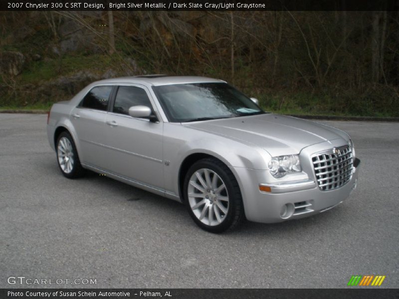 Front 3/4 View of 2007 300 C SRT Design