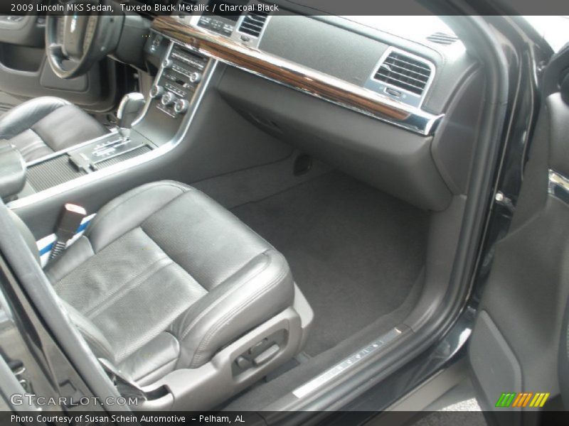 Tuxedo Black Metallic / Charcoal Black 2009 Lincoln MKS Sedan
