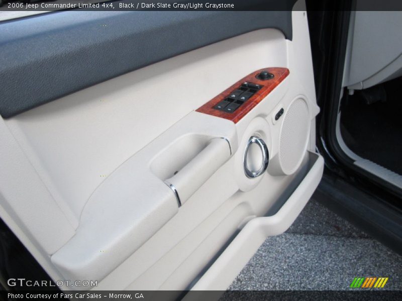Black / Dark Slate Gray/Light Graystone 2006 Jeep Commander Limited 4x4