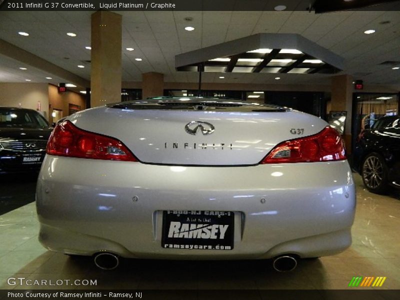 Liquid Platinum / Graphite 2011 Infiniti G 37 Convertible