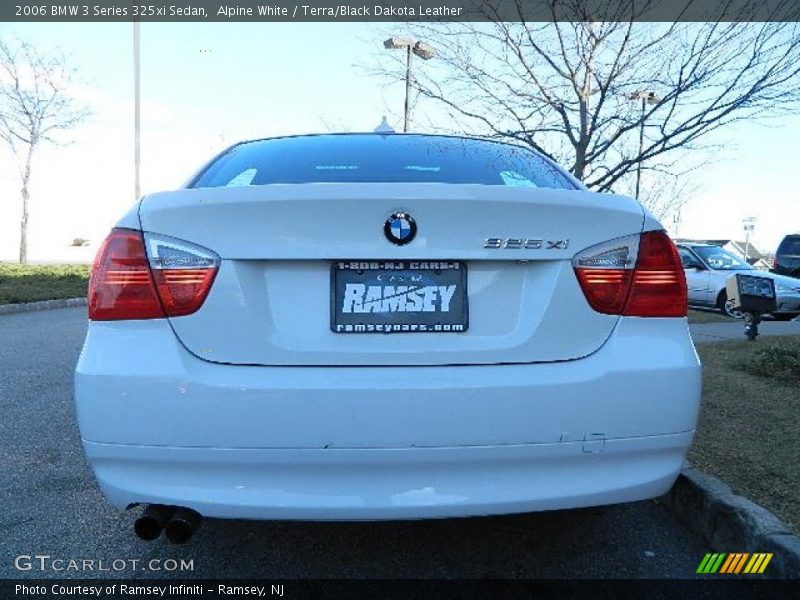 Alpine White / Terra/Black Dakota Leather 2006 BMW 3 Series 325xi Sedan