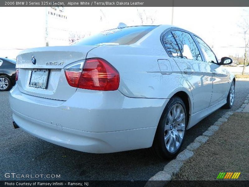 Alpine White / Terra/Black Dakota Leather 2006 BMW 3 Series 325xi Sedan