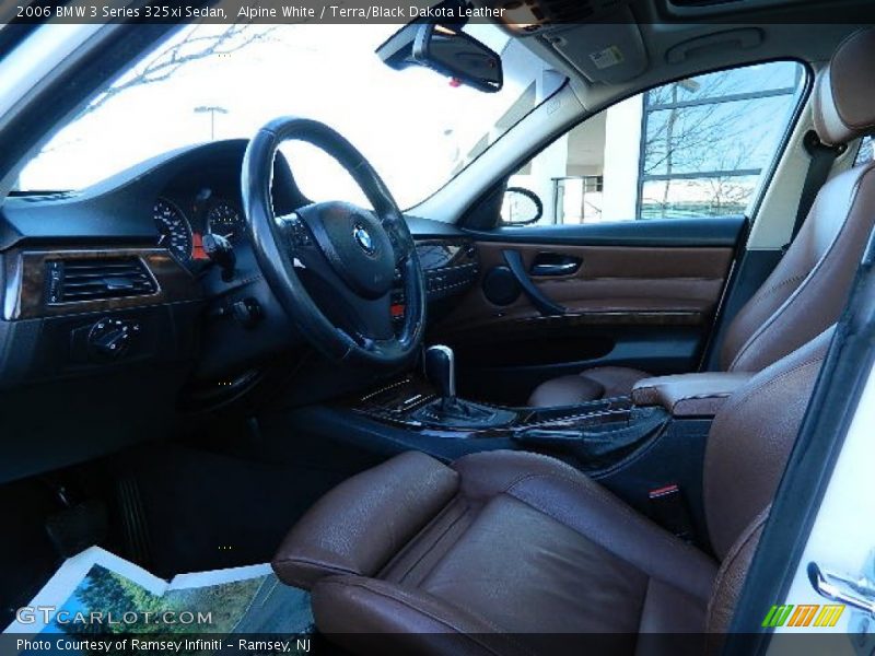 Alpine White / Terra/Black Dakota Leather 2006 BMW 3 Series 325xi Sedan