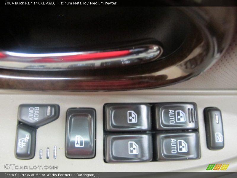 Platinum Metallic / Medium Pewter 2004 Buick Rainier CXL AWD