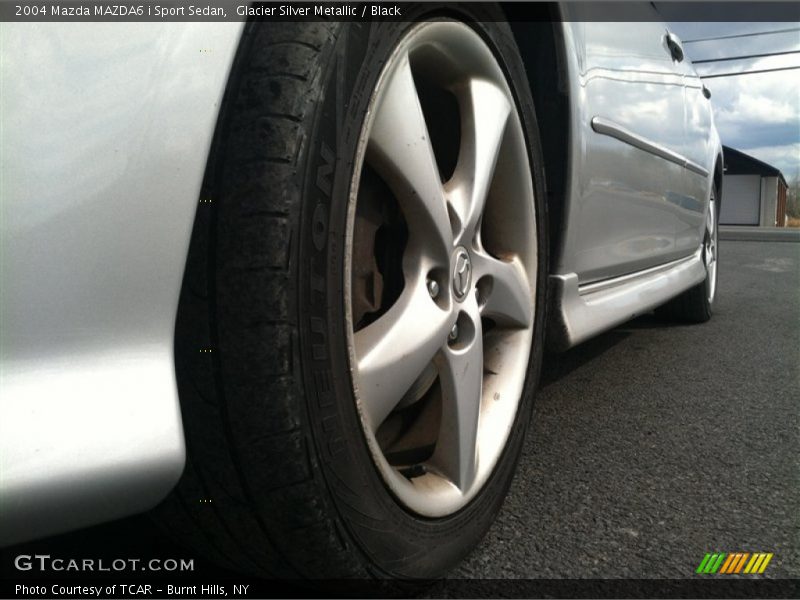 Glacier Silver Metallic / Black 2004 Mazda MAZDA6 i Sport Sedan