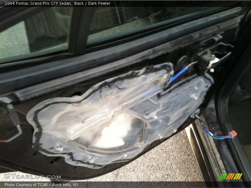 Black / Dark Pewter 2004 Pontiac Grand Prix GTP Sedan
