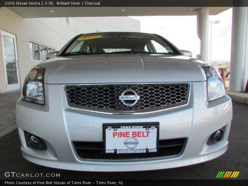 Brilliant Silver / Charcoal 2009 Nissan Sentra 2.0 SR
