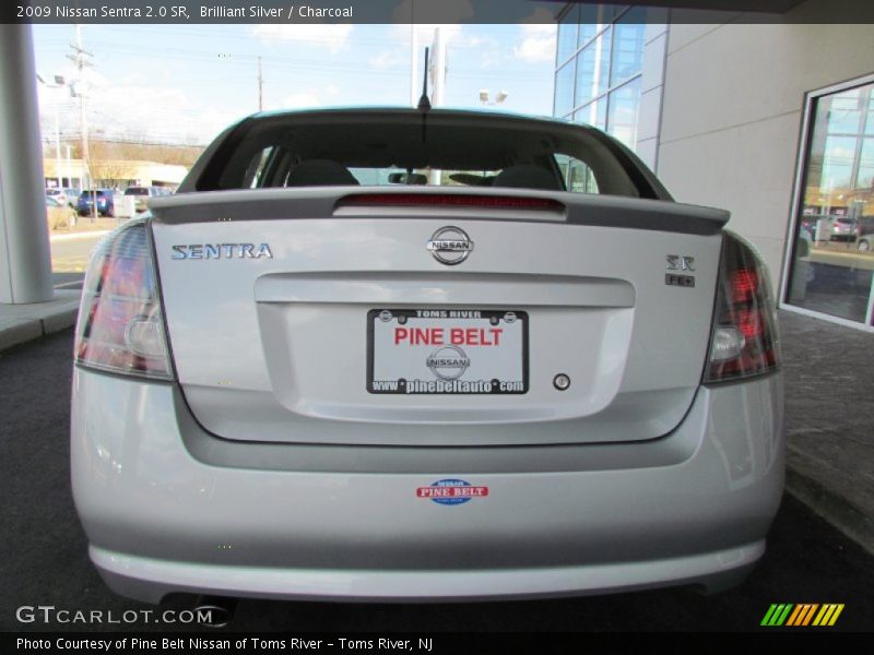 Brilliant Silver / Charcoal 2009 Nissan Sentra 2.0 SR