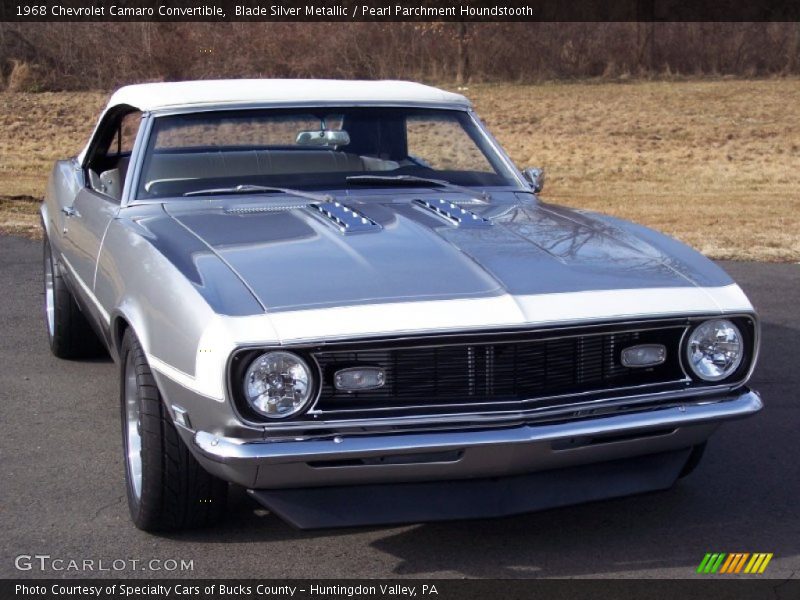 Blade Silver Metallic / Pearl Parchment Houndstooth 1968 Chevrolet Camaro Convertible