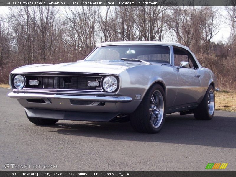 Blade Silver Metallic / Pearl Parchment Houndstooth 1968 Chevrolet Camaro Convertible