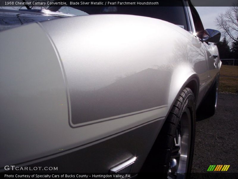 Blade Silver Metallic / Pearl Parchment Houndstooth 1968 Chevrolet Camaro Convertible