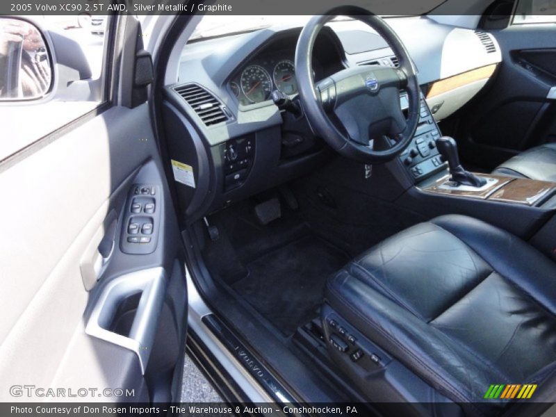 Silver Metallic / Graphite 2005 Volvo XC90 2.5T AWD