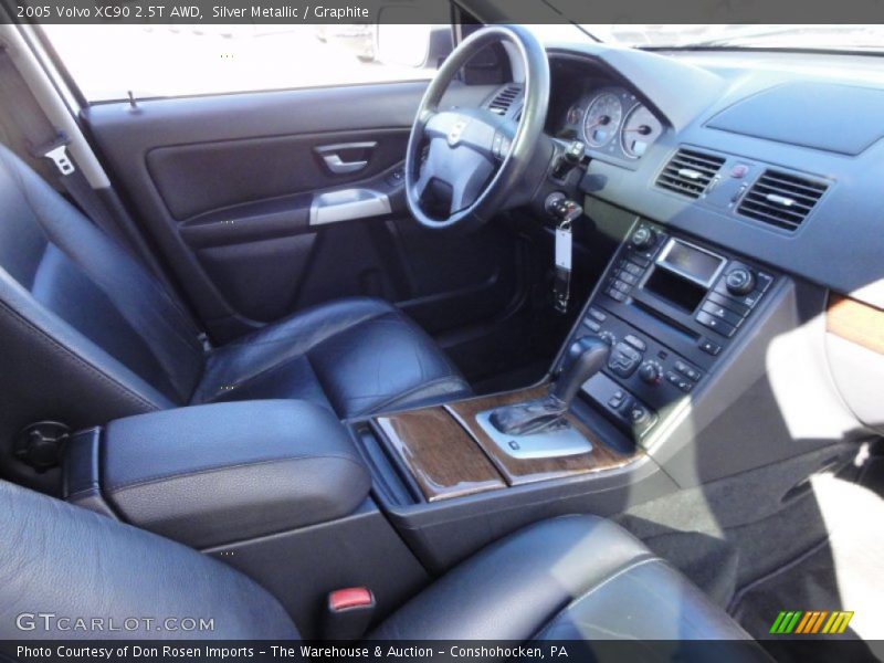 Silver Metallic / Graphite 2005 Volvo XC90 2.5T AWD