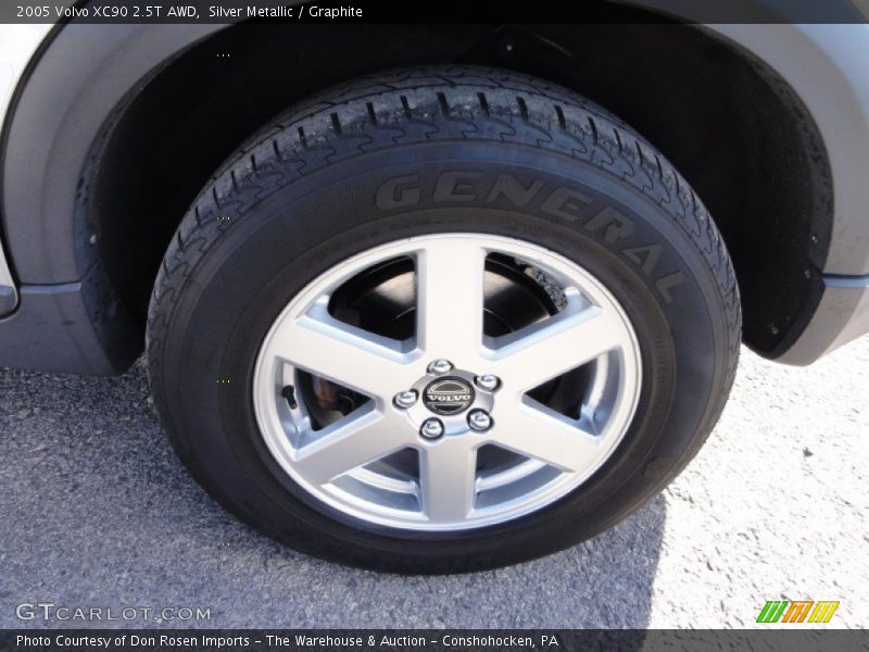 Silver Metallic / Graphite 2005 Volvo XC90 2.5T AWD