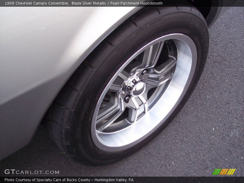 Blade Silver Metallic / Pearl Parchment Houndstooth 1968 Chevrolet Camaro Convertible