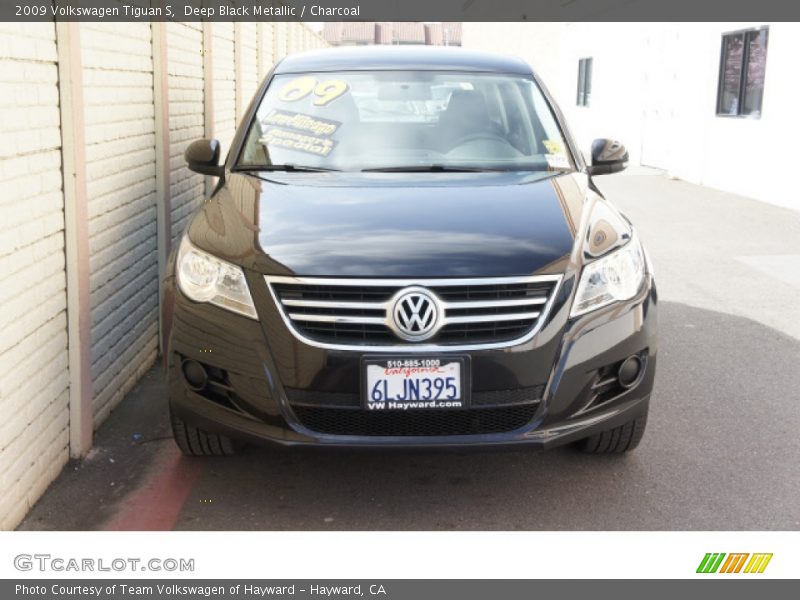 Deep Black Metallic / Charcoal 2009 Volkswagen Tiguan S