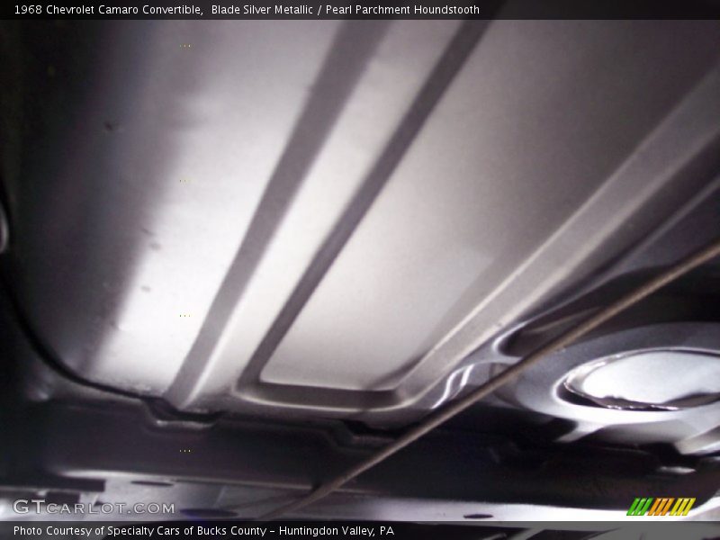 Blade Silver Metallic / Pearl Parchment Houndstooth 1968 Chevrolet Camaro Convertible
