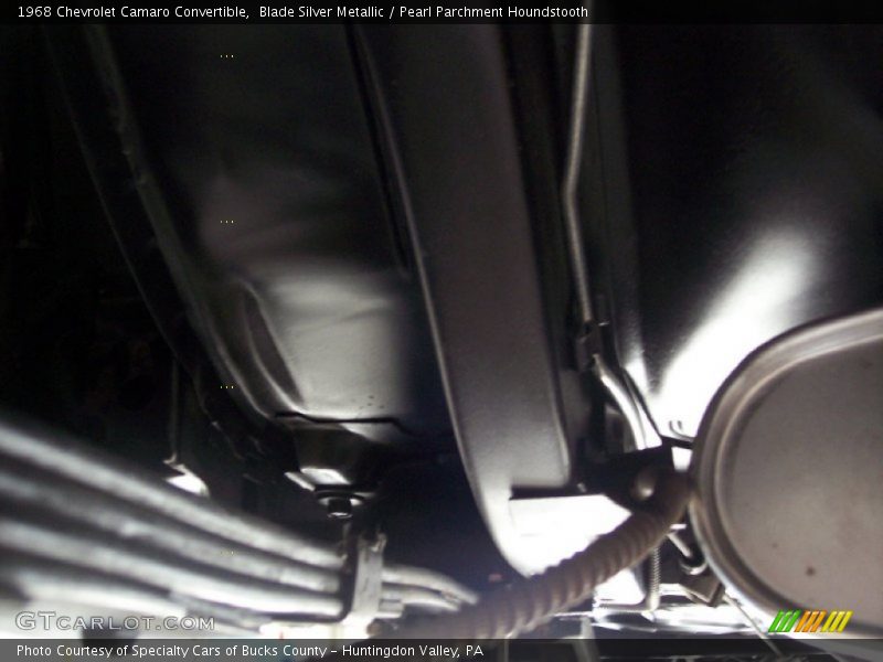 Blade Silver Metallic / Pearl Parchment Houndstooth 1968 Chevrolet Camaro Convertible