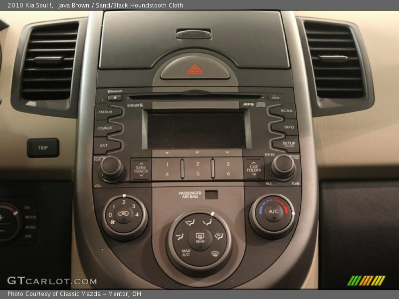 Java Brown / Sand/Black Houndstooth Cloth 2010 Kia Soul !