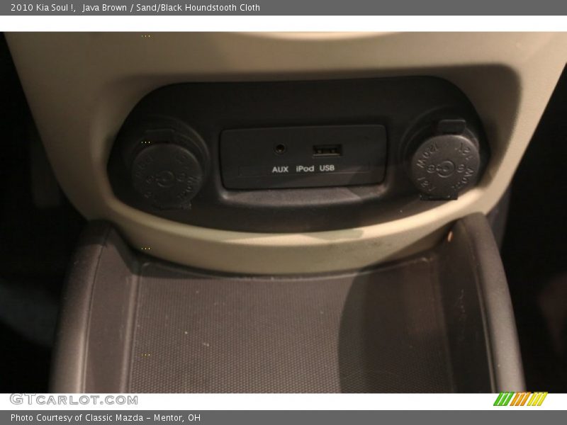 Java Brown / Sand/Black Houndstooth Cloth 2010 Kia Soul !