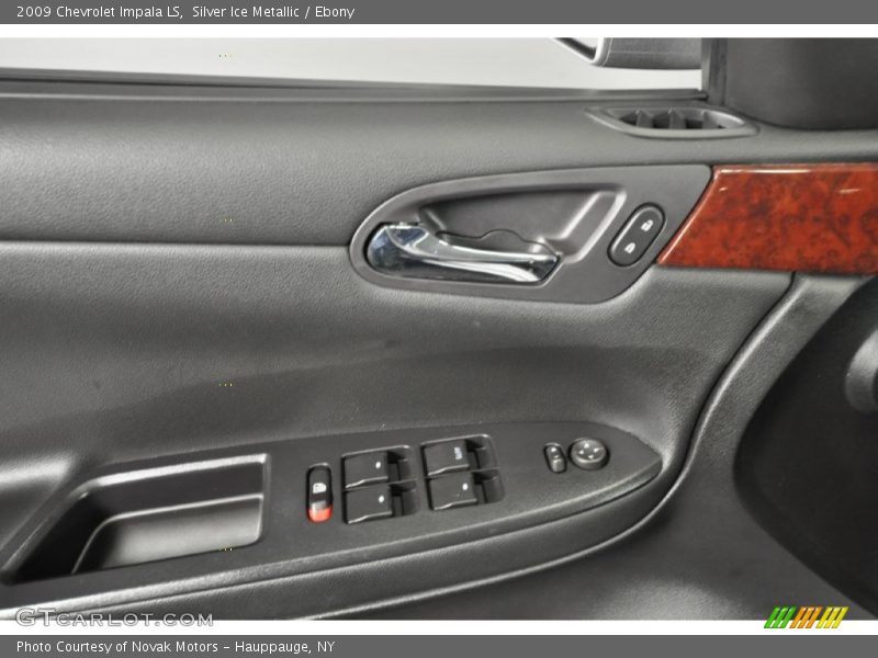 Silver Ice Metallic / Ebony 2009 Chevrolet Impala LS