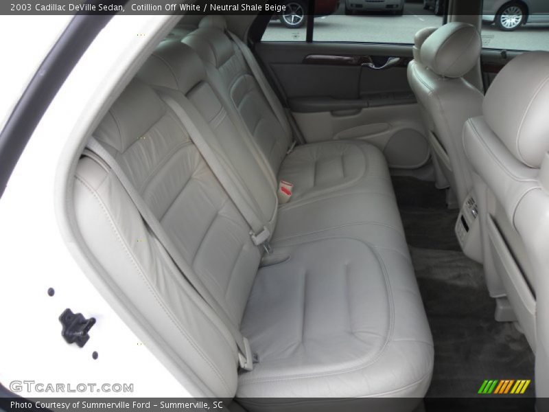 Cotillion Off White / Neutral Shale Beige 2003 Cadillac DeVille Sedan