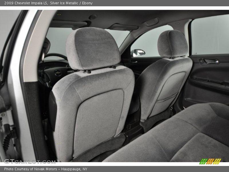 Silver Ice Metallic / Ebony 2009 Chevrolet Impala LS