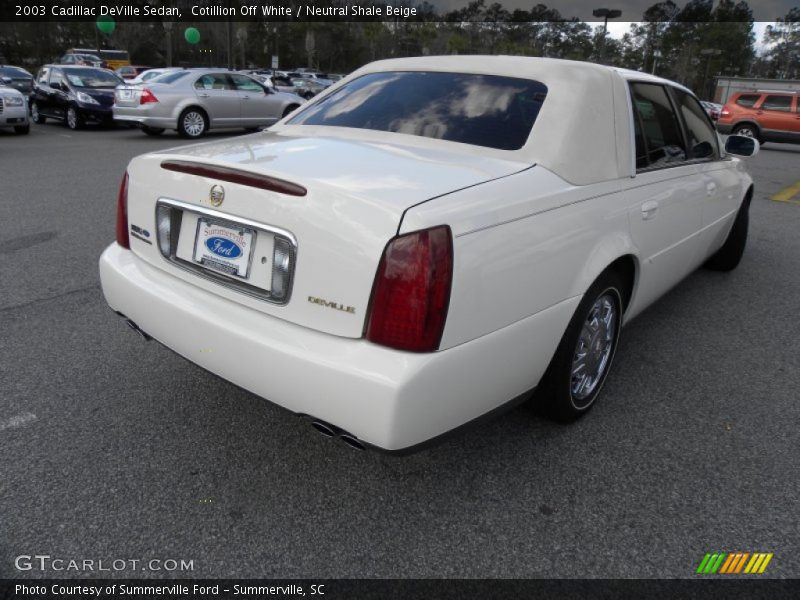 Cotillion Off White / Neutral Shale Beige 2003 Cadillac DeVille Sedan