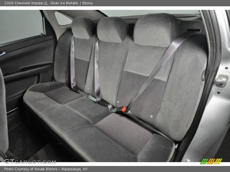 Silver Ice Metallic / Ebony 2009 Chevrolet Impala LS