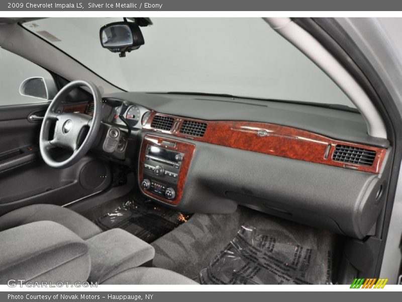 Silver Ice Metallic / Ebony 2009 Chevrolet Impala LS